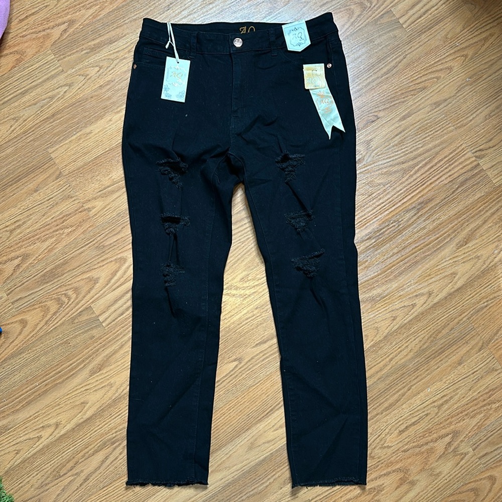 AQ black ripped jeans